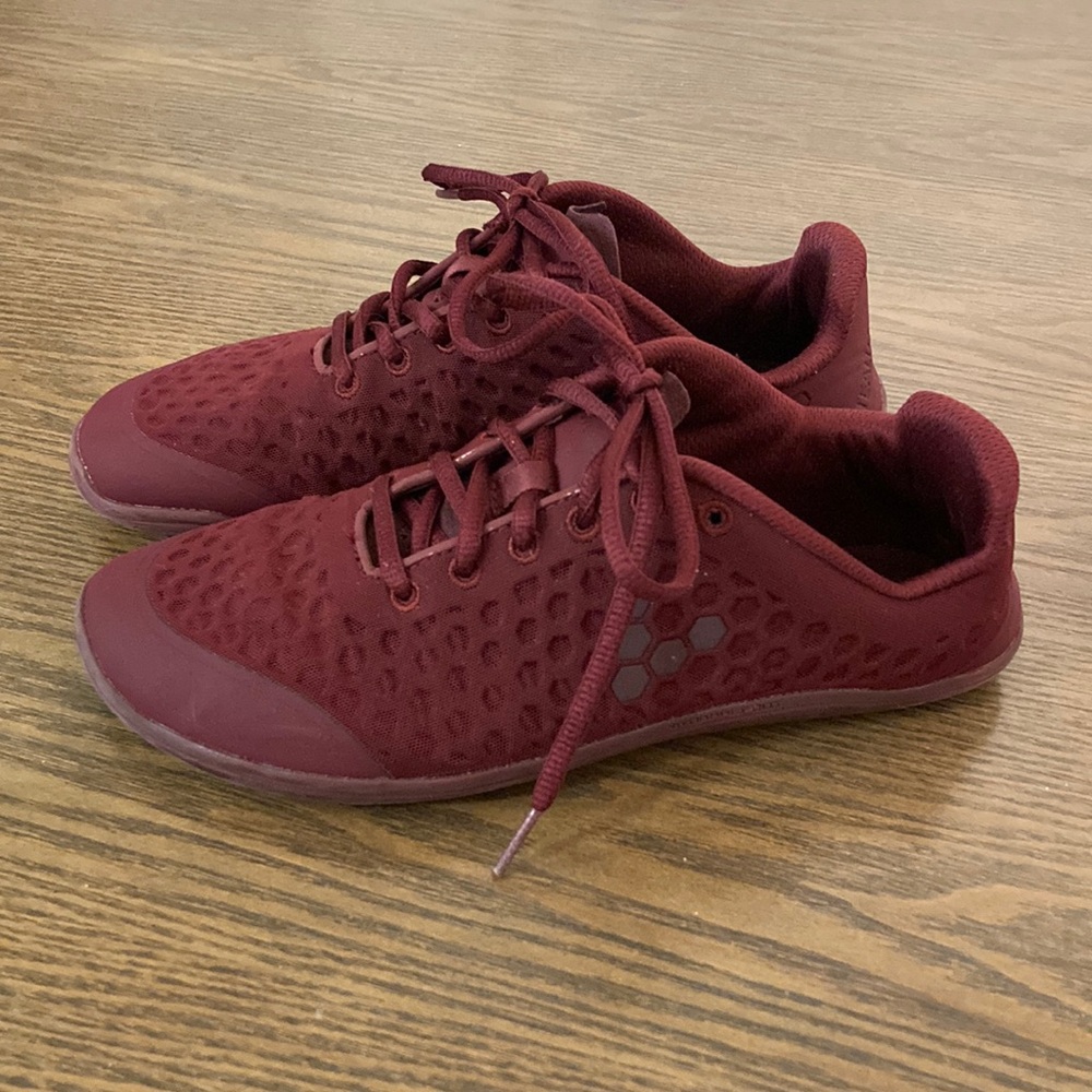 Vivo barefoot | Maroon Stealth sneakers size EU 38